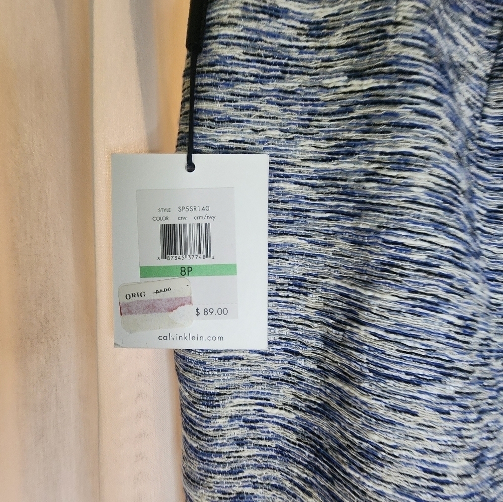 Calvin Klein Women's Petites 8P Size Jacket and skirt NWOT - Picture 6 of 8